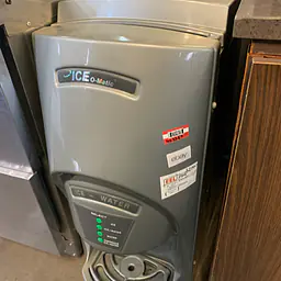 Ice Maker Machine and water dispenser - Master